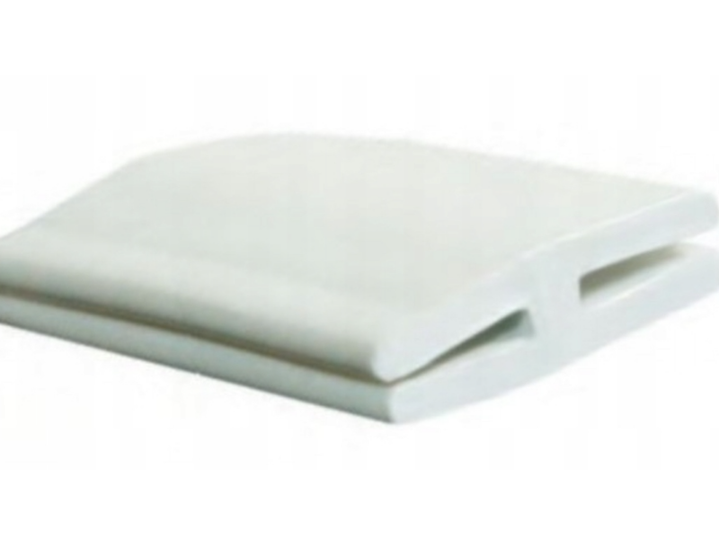 Łącznik do listew startowych